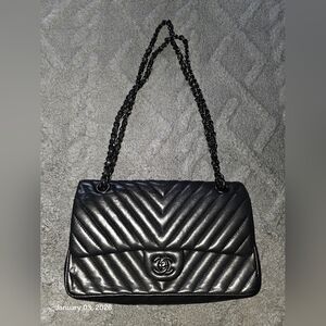 Black Quilted Chain Shoulder Bag